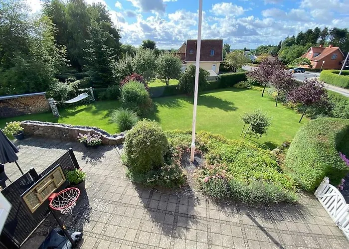 Large Modern Family - “arnely” Accommodatie bij particulieren Tommerup