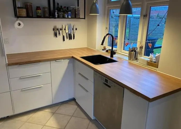 Large Modern Family - “arnely” Accommodatie bij particulieren *